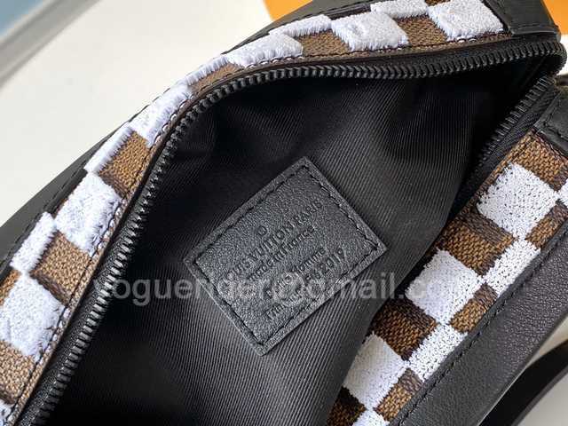 M44478 Soft Trunk 25