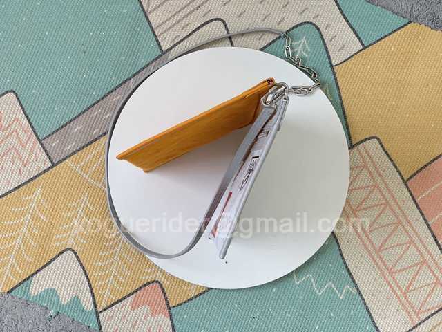 M44640 Flat 27 M44640 Flat 27