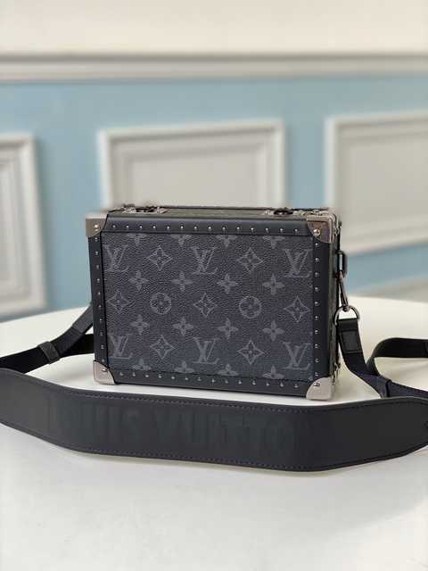 M44157 Petite Malle 22