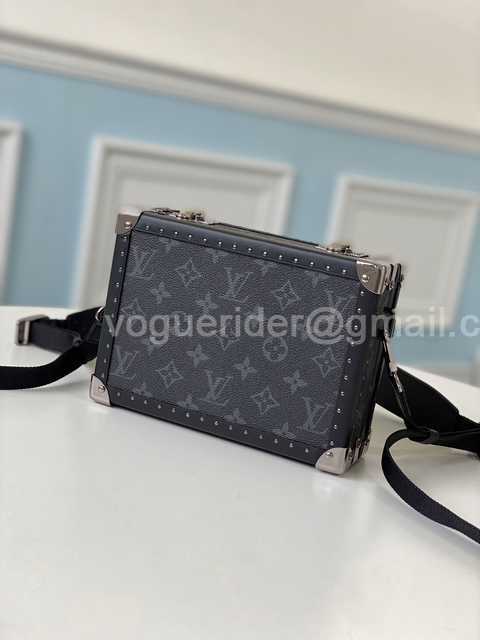M44157 Petite Malle 22 M44157 Petite Malle 22