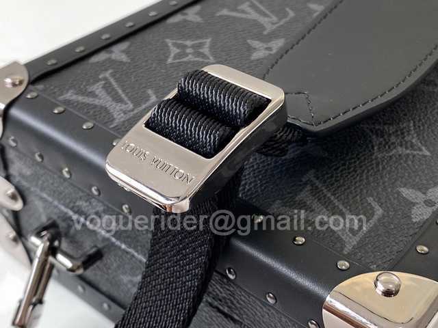 M44157 Petite Malle 22 M44157 Petite Malle 22