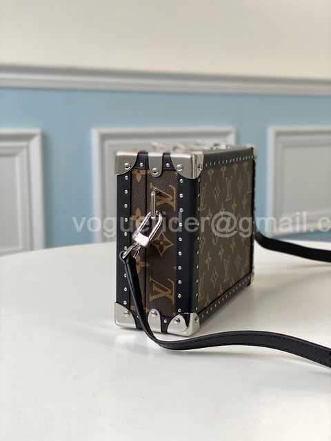 M44157 Petite Malle 22