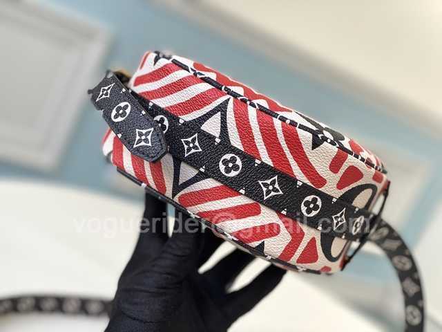 M45366 Boite Chapeau Souple Crafty 17