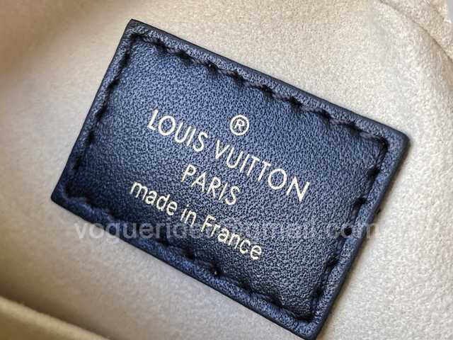 M45366 Boite Chapeau Souple Crafty 17