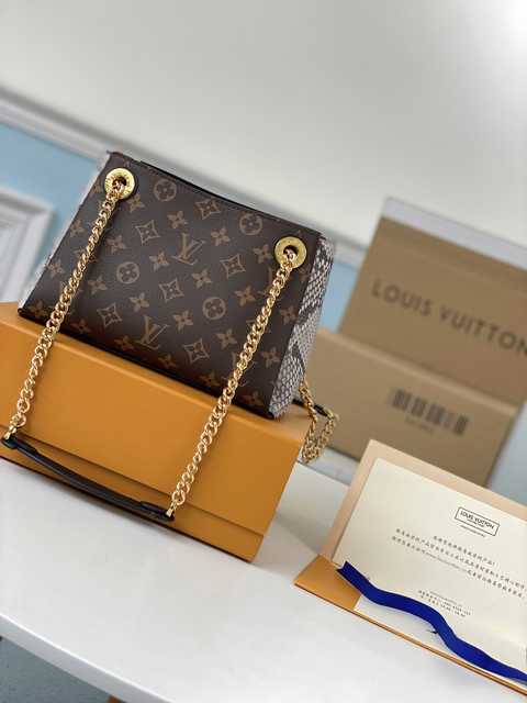 M43775 Surene BB 24