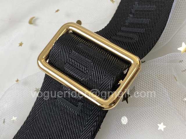 M45571 Petite Malle Souple 20 M45571 Petite Malle Souple 20