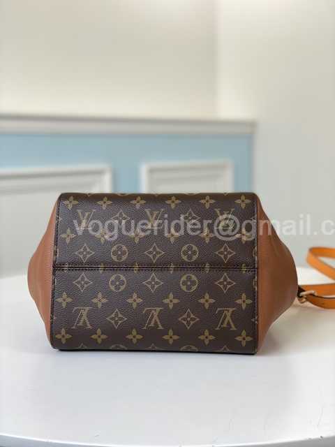 M45376 Fold Tote MM 28 M45376 Fold Tote MM 28