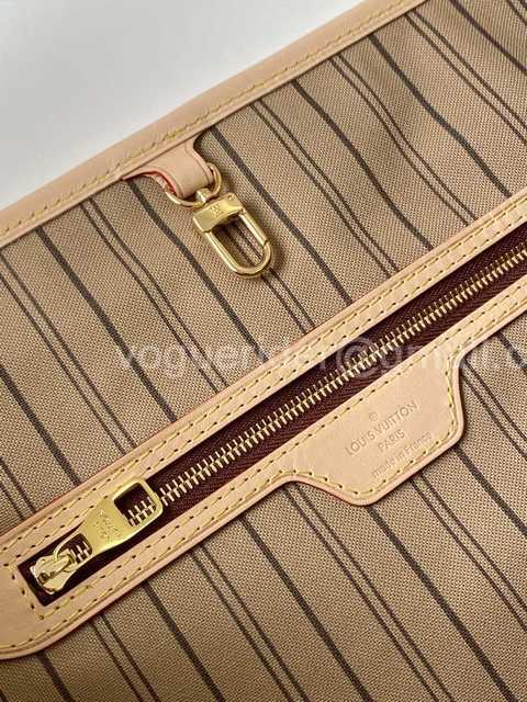 M50156 Calvi 41 M50156 Calvi 41