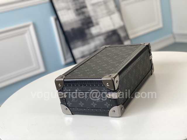 M20039 Coffret 8 Montres 34