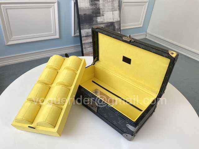 M20039 Coffret 8 Montres 34