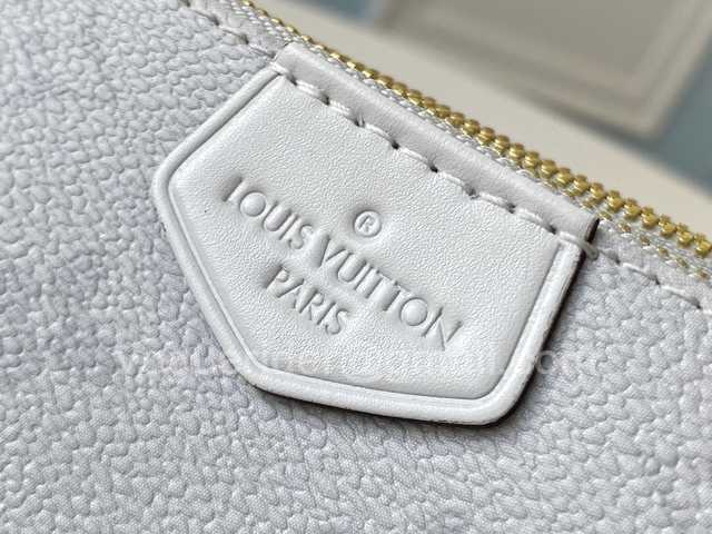 M44823 Multi Pochette Accessories 25