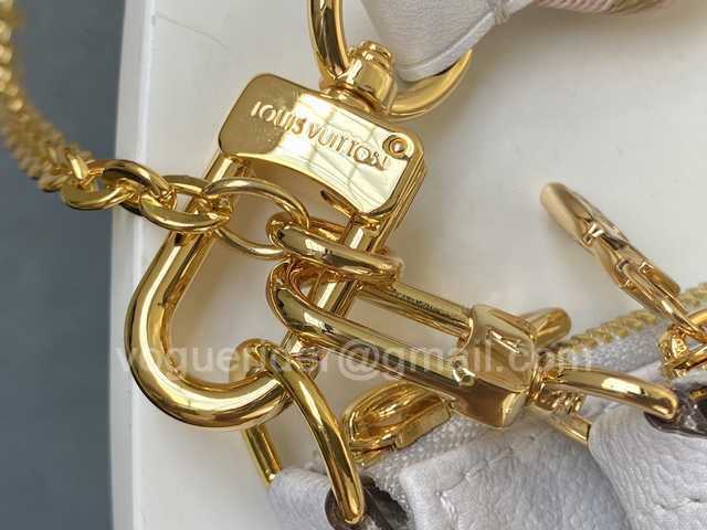 M44823 Multi Pochette Accessories 25