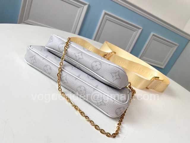 M44823 Multi Pochette Accessories 25