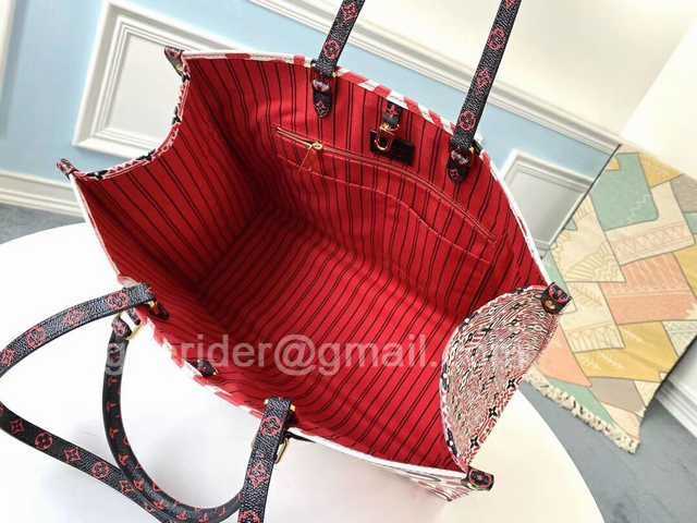 M44576 OnTheGo Crafty 41