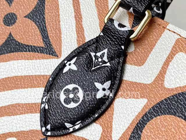 M44576 OnTheGo Crafty 41