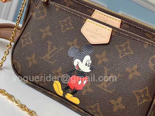 M44813 Multi Pochette Accessories 24 M44813 Multi Pochette Accessories 24
