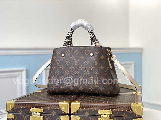 M45311 Montaigne BB 29