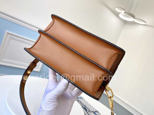 M57172 Dauphine 1854 20