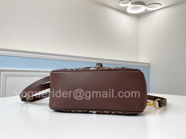 M45528 Mini Luggage 1854 22 M45528 Mini Luggage 1854 22