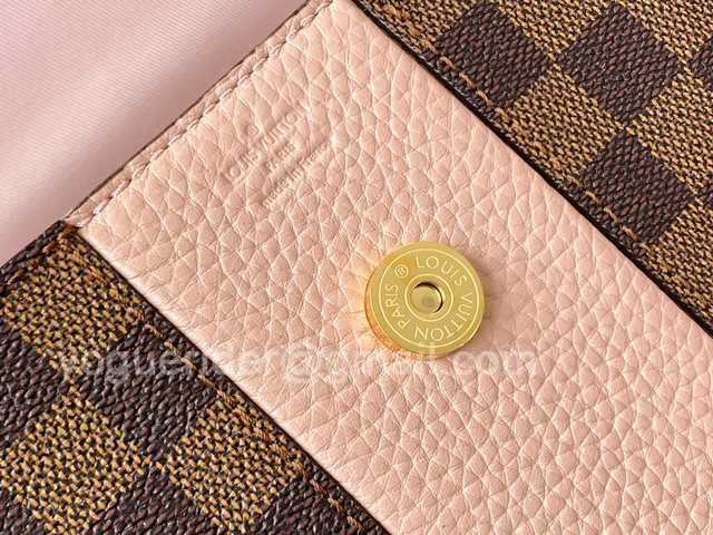 N41071 Bond Street BB 24 N41071 Bond Street BB 24