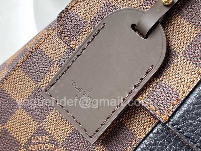 N41073 Bond Street BB 24