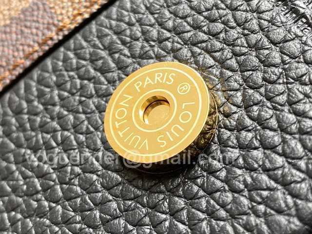 N41073 Bond Street BB 24