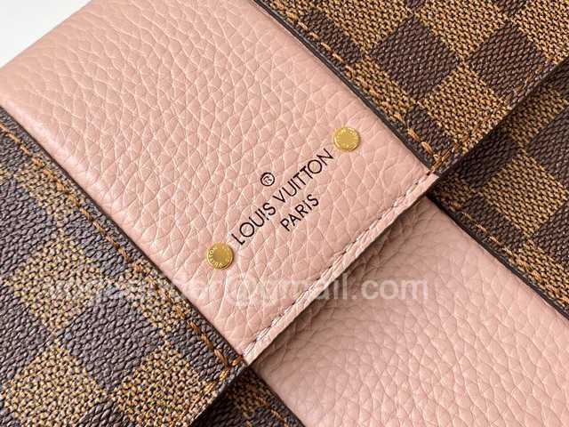 N64417 Bond Street PM 28