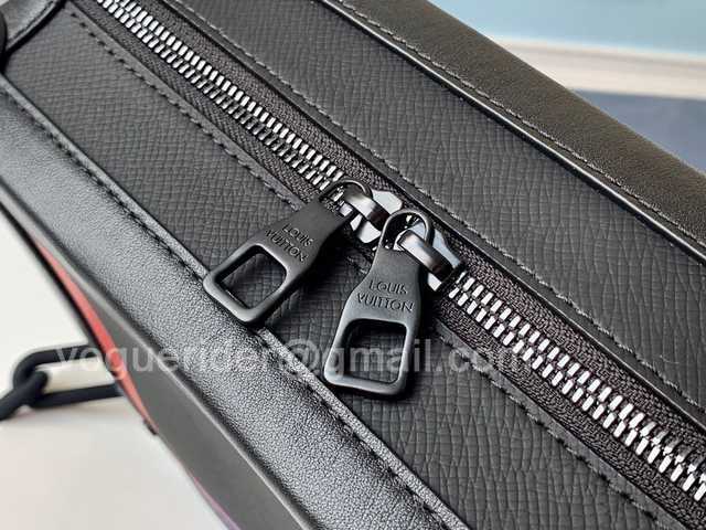 M30341 Soft Trunk 25 M30341 Soft Trunk 25