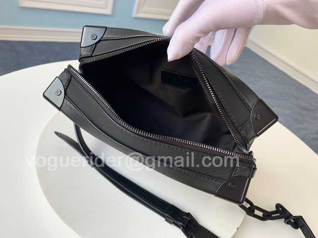 M30341 Soft Trunk 25 M30341 Soft Trunk 25