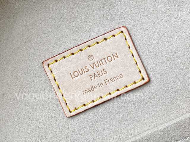 N52294 Boite Chapeau Souple 22 N52294 Boite Chapeau Souple 22