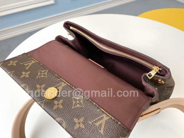 M43653 Cluny BB 28 M43653 Cluny BB 28