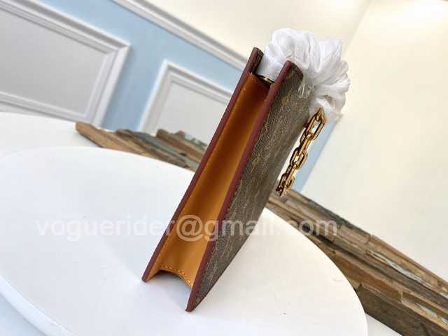 M55646 Pochette Rochelle 25