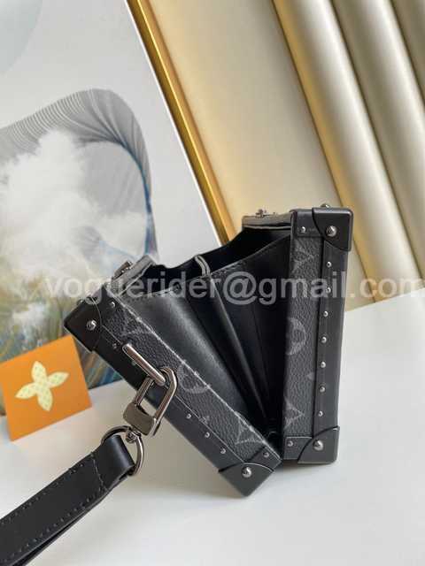 M20249 Wallet Trunk 25 M20249 Wallet Trunk 25
