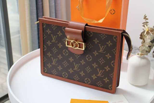 M44178 Dauphine Clutch