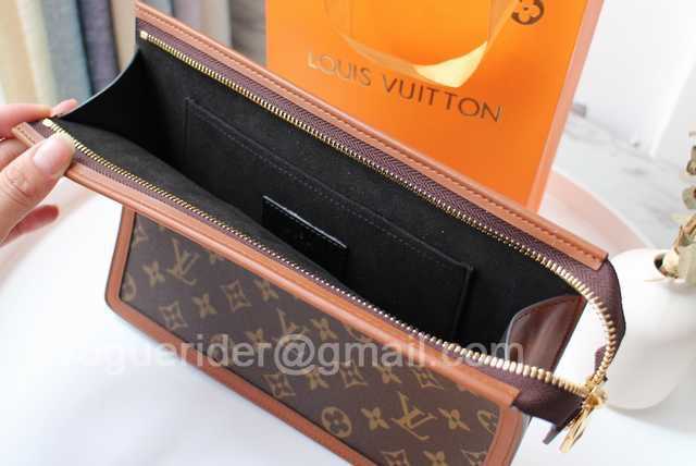 M44178 Dauphine Clutch M44178 Dauphine Clutch