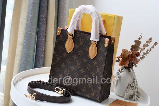 M45847 Sac Plat Mini 21 M45847 Sac Plat Mini 21