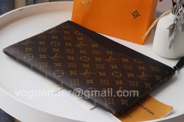 M62048 Daily 29 M62048 Daily 29