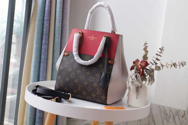 M45409 Fold Tote MM 28