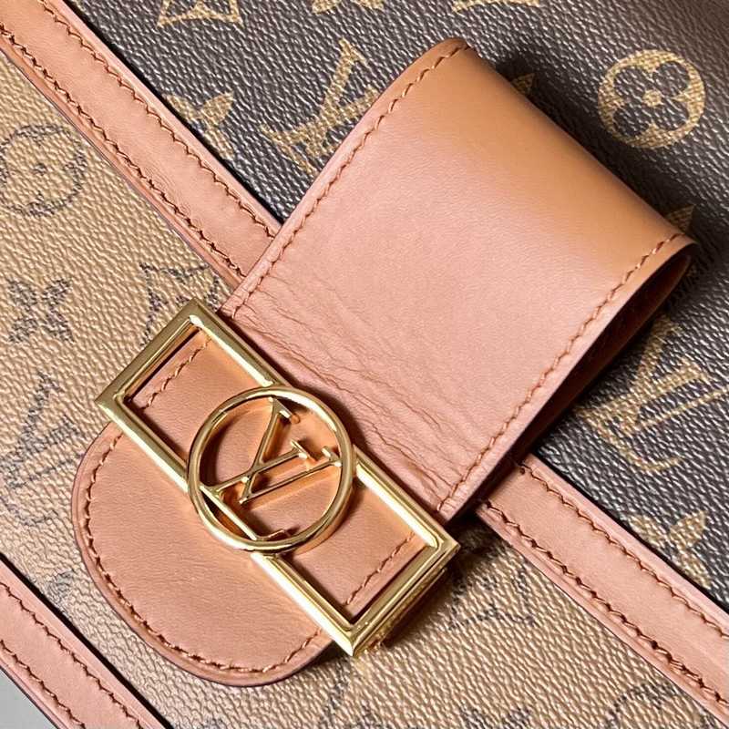 M45958 New Dauphine 25