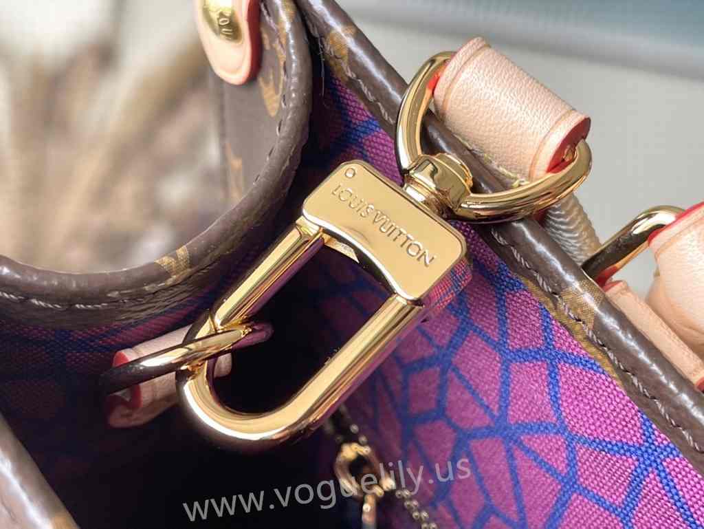 M46467 Lv x YK OnTheGo 25