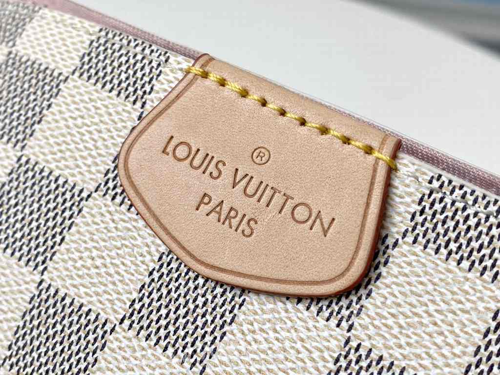 N42249 Graceful PM 35 Pink