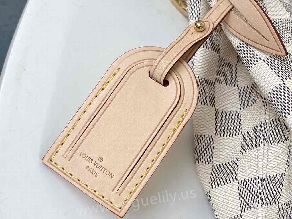 N42249 Graceful PM 35 Pink