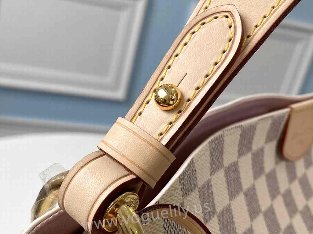 N42233 Graceful MM 41 Pink