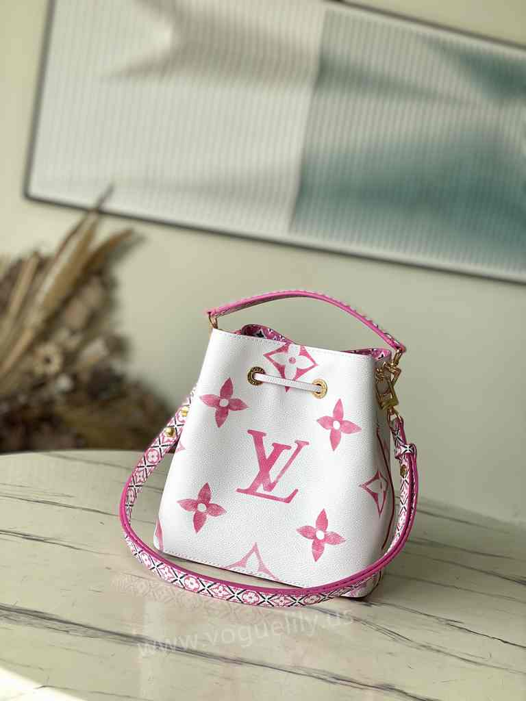 M22986 NeoNoé BB 20