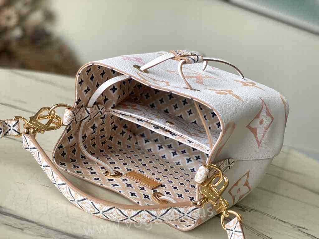 M22985 NeoNoé BB 20 M22985 NeoNoé BB 20