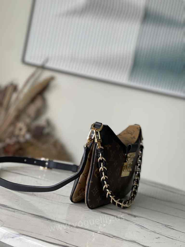 M46659 Twinny 29 M46659 Twinny 29