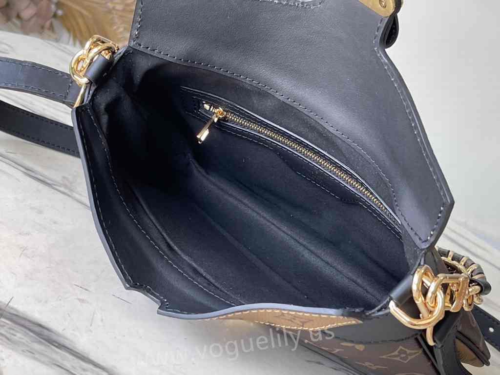 M46659 Twinny 29 M46659 Twinny 29