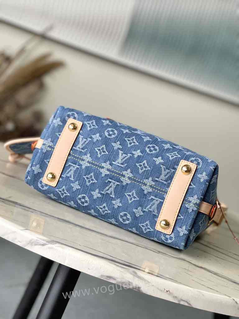 M46854 CarryAll PM 29