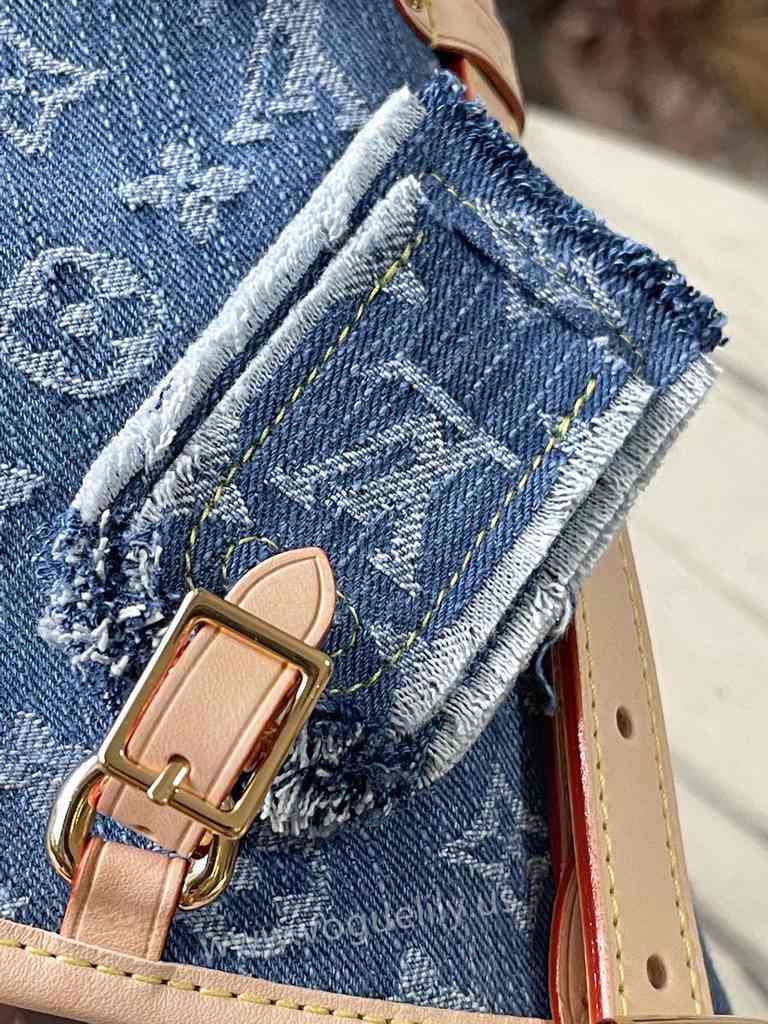 M46854 CarryAll PM 29