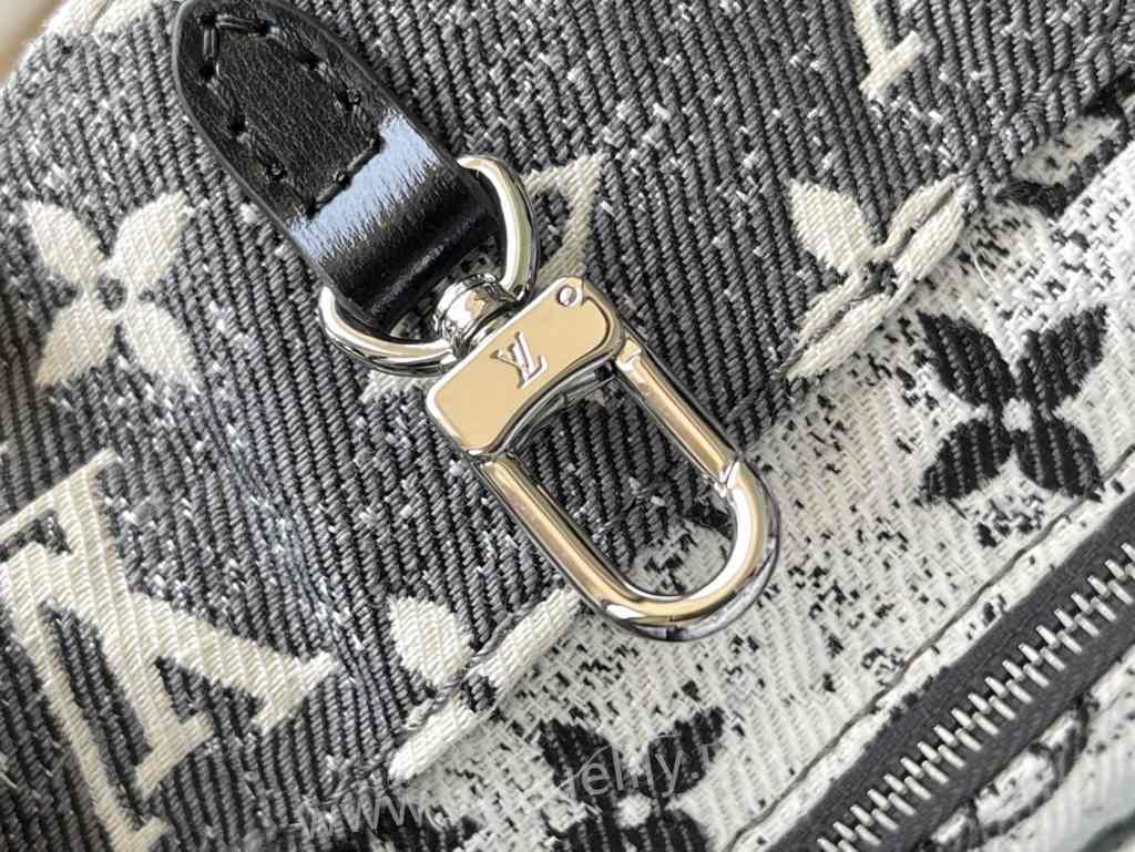 M46448 OnTheGo MM 35 M46448 OnTheGo MM 35